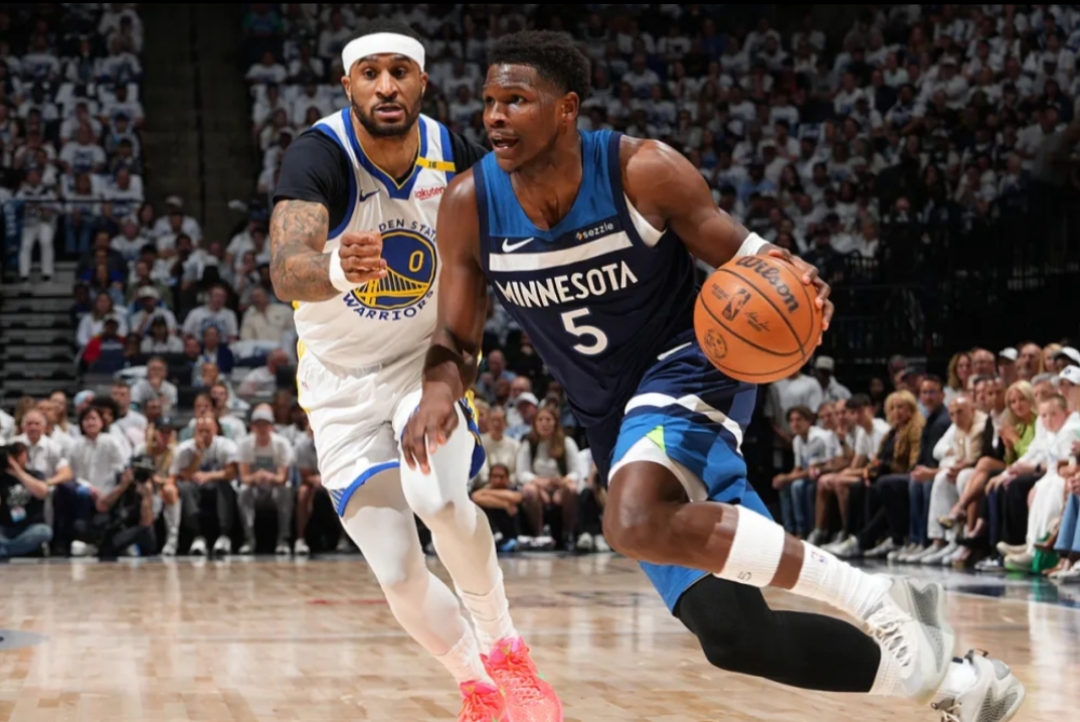 Scout迎来五赛季出色发挥，巴塞罗那观众热烈欢呼！的简单介绍