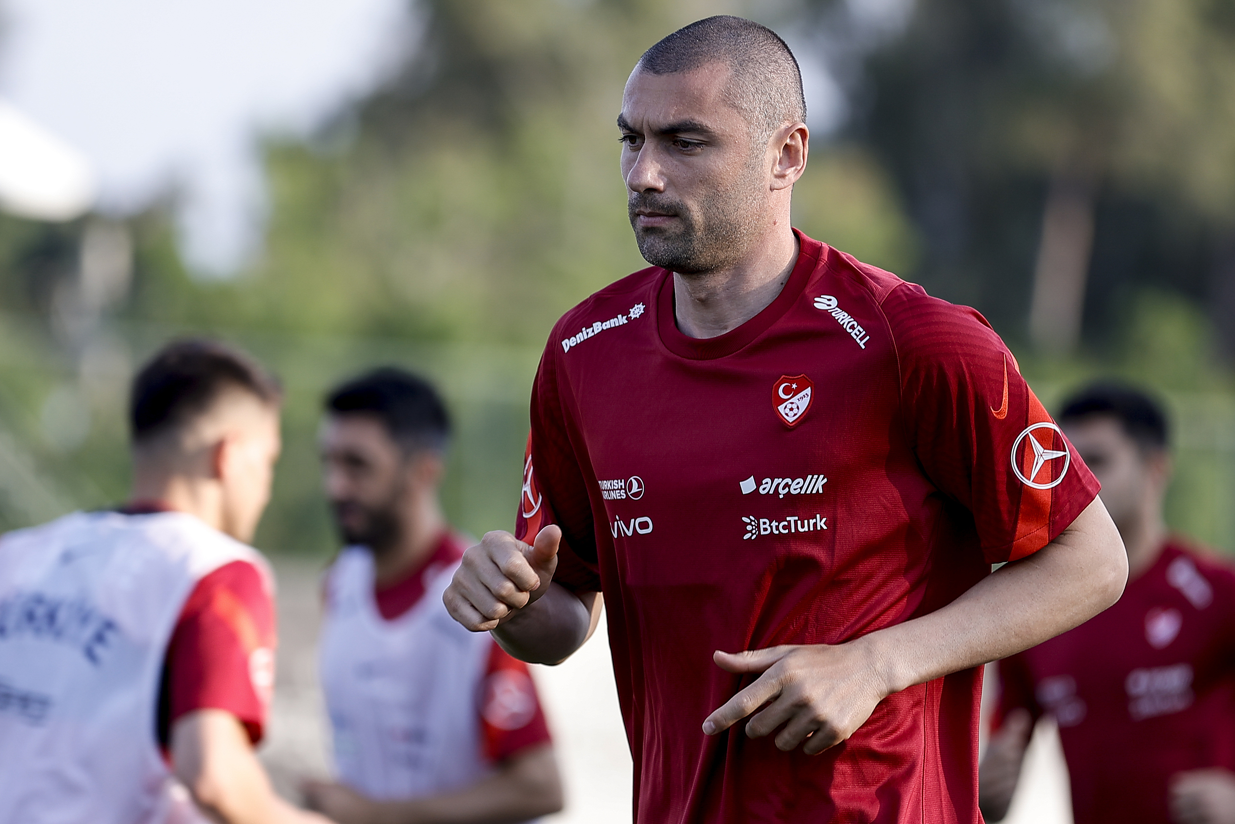 TheShy新星刷新纪录表现突出，瑞士队前途光明！